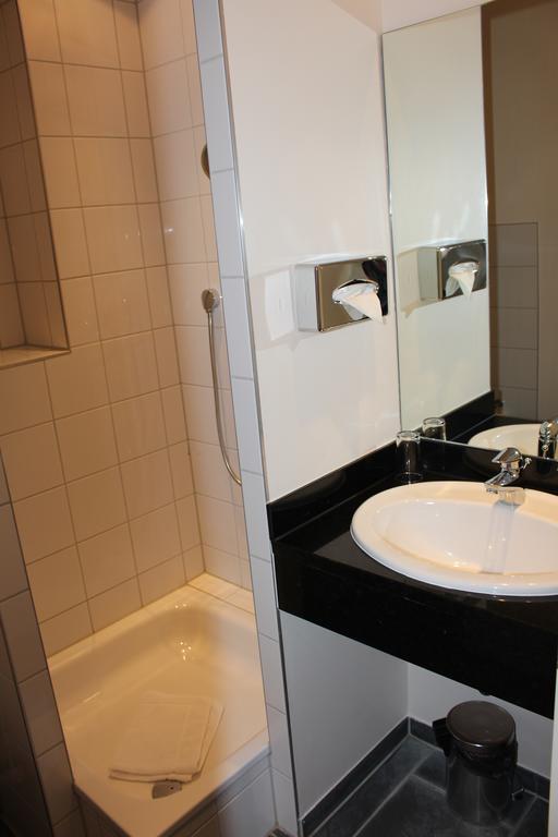 Hotel Bonjour Bad Soden am Taunus Chambre photo