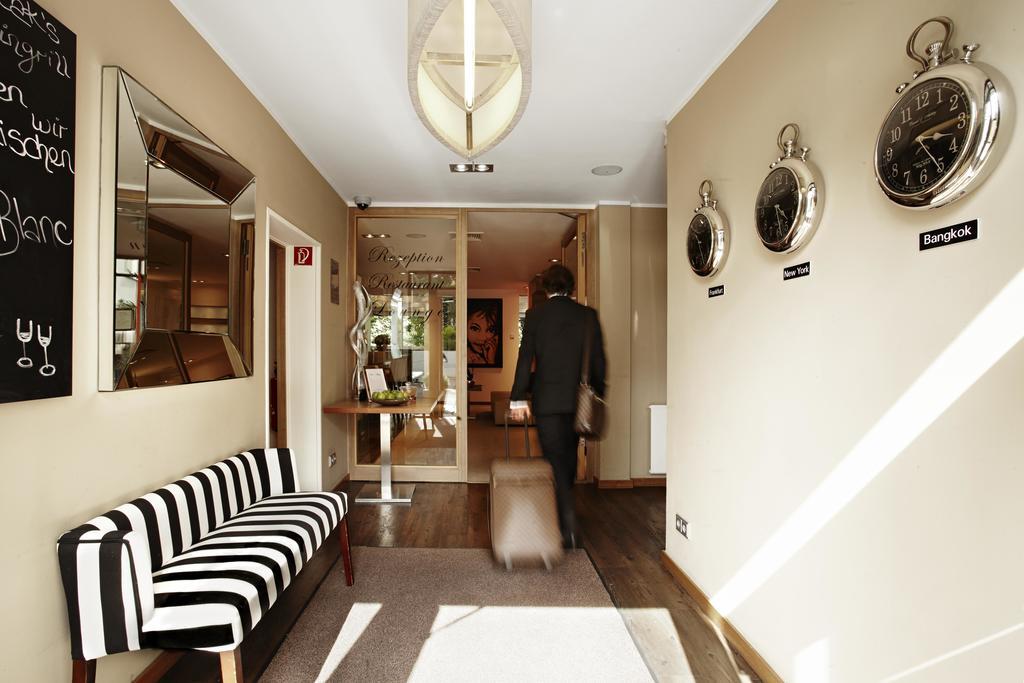 Hotel Bonjour Bad Soden am Taunus Extérieur photo